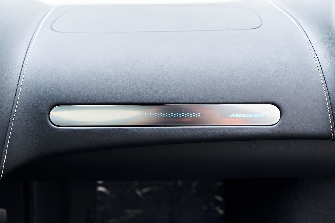 2023 McLaren GT