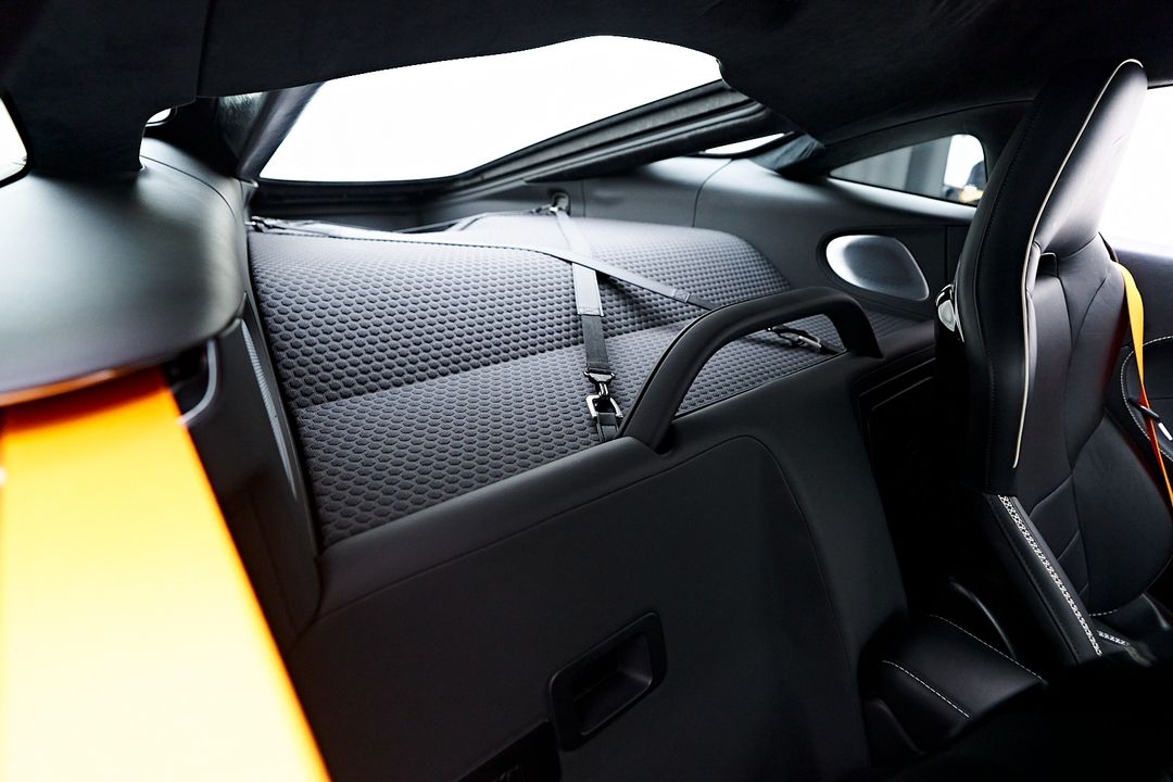 2023 McLaren GT
