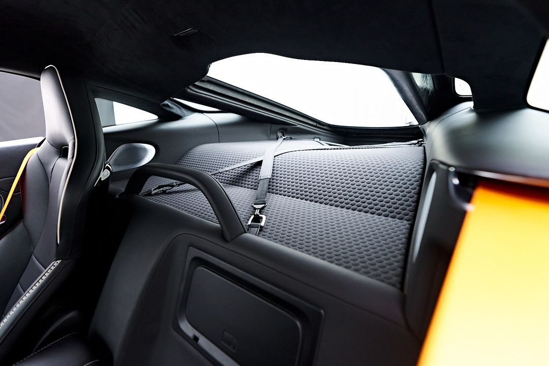 2023 McLaren GT