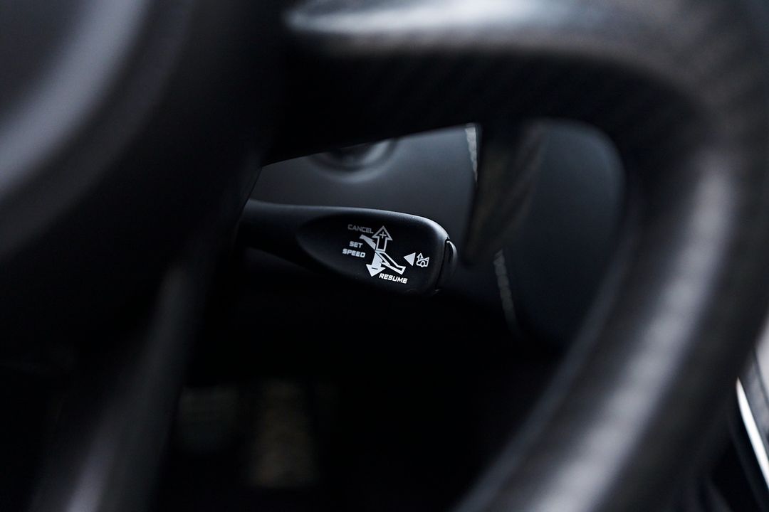 2023 McLaren GT