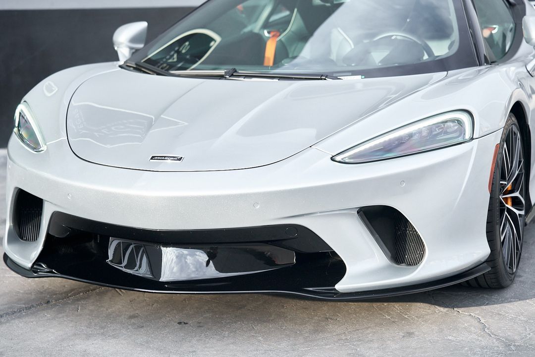 2023 McLaren GT