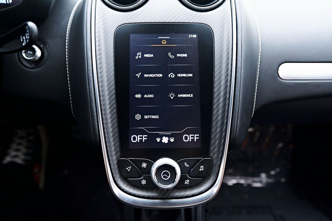 2023 McLaren GT