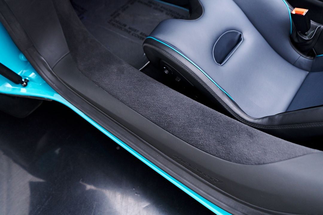 2025 McLaren Artura
