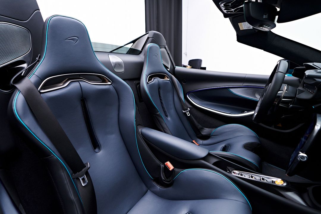 2025 McLaren Artura