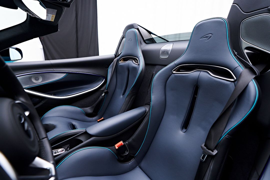 2025 McLaren Artura