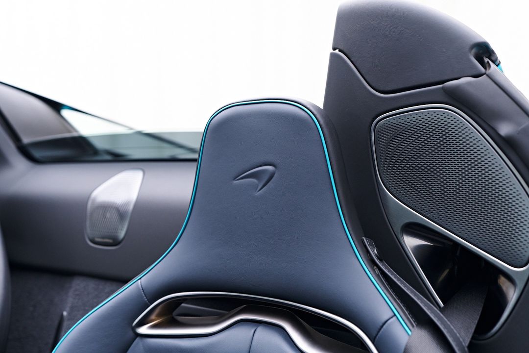 2025 McLaren Artura