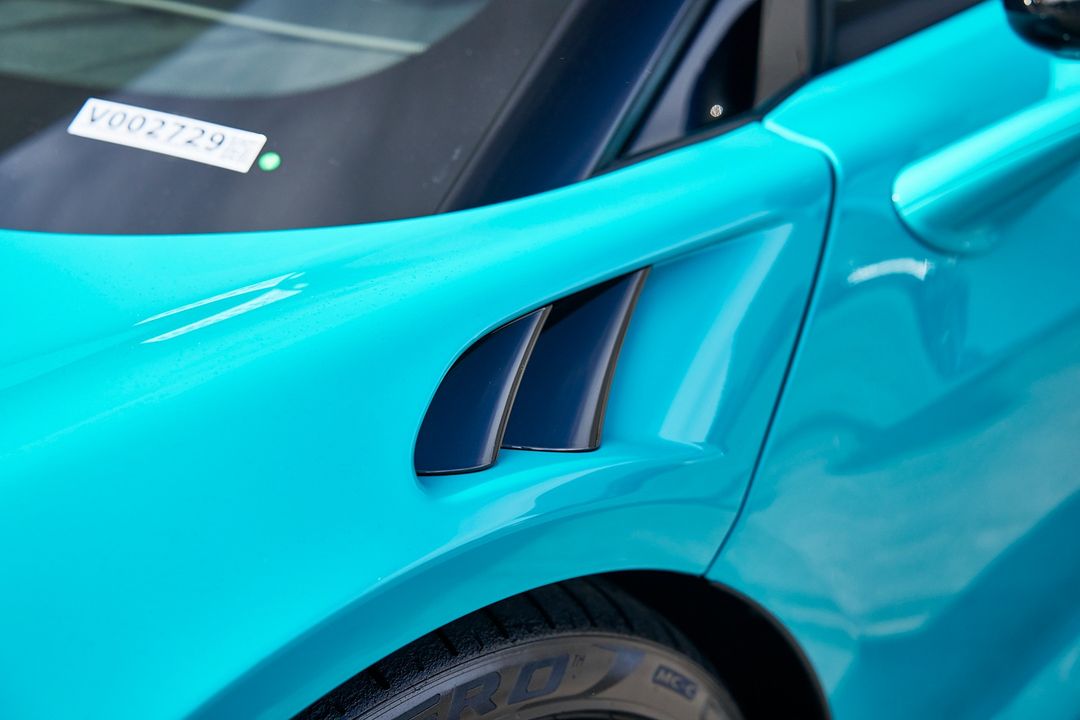 2025 McLaren Artura