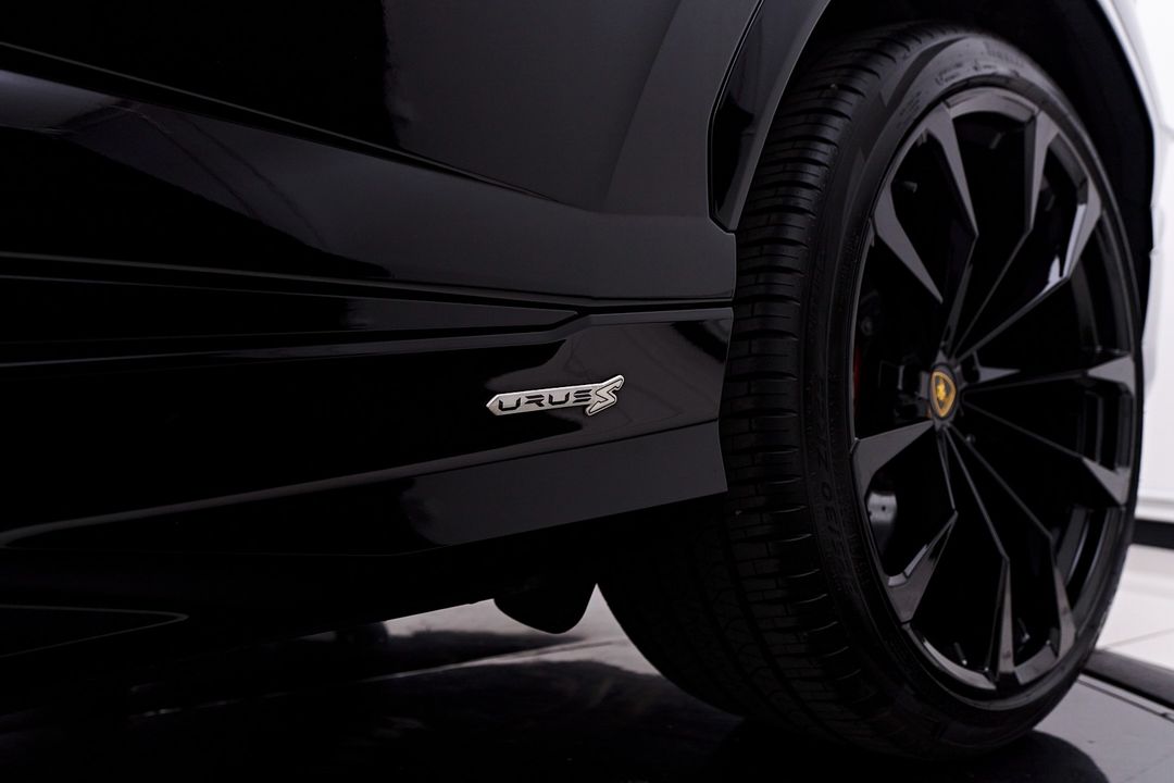 2024 Lamborghini Urus