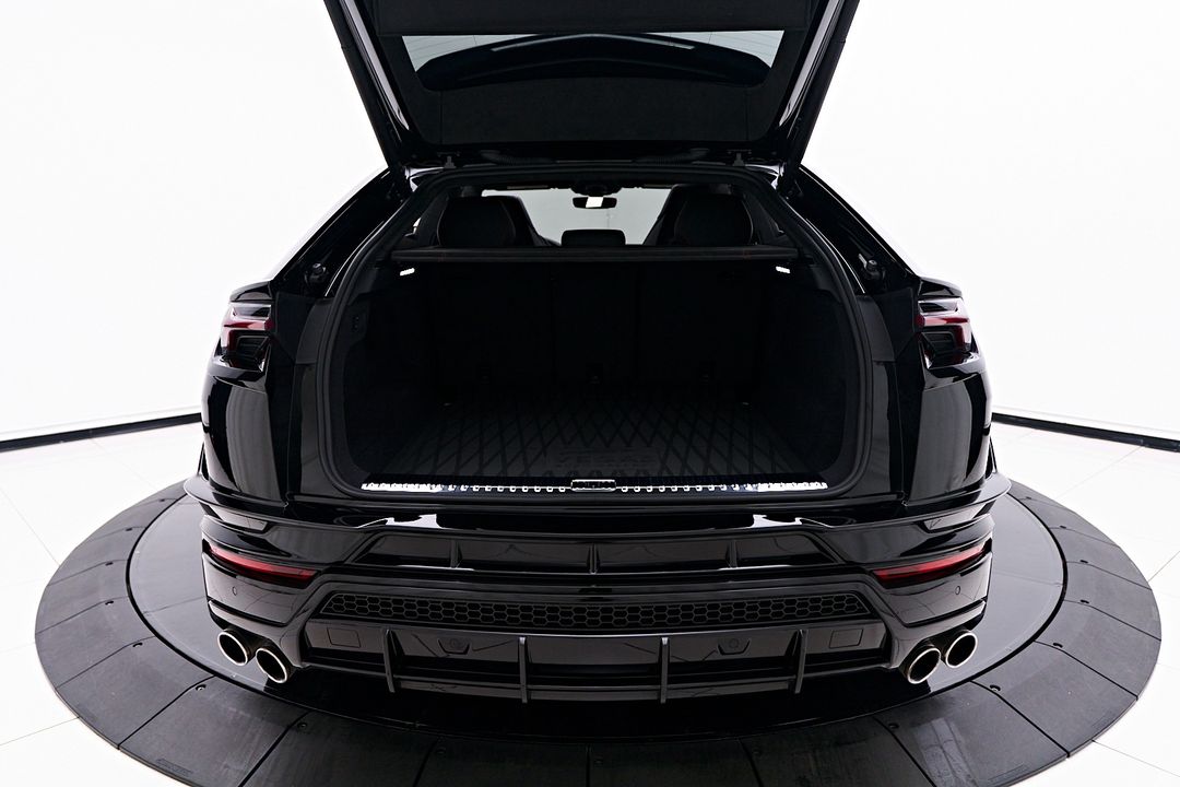 2024 Lamborghini Urus