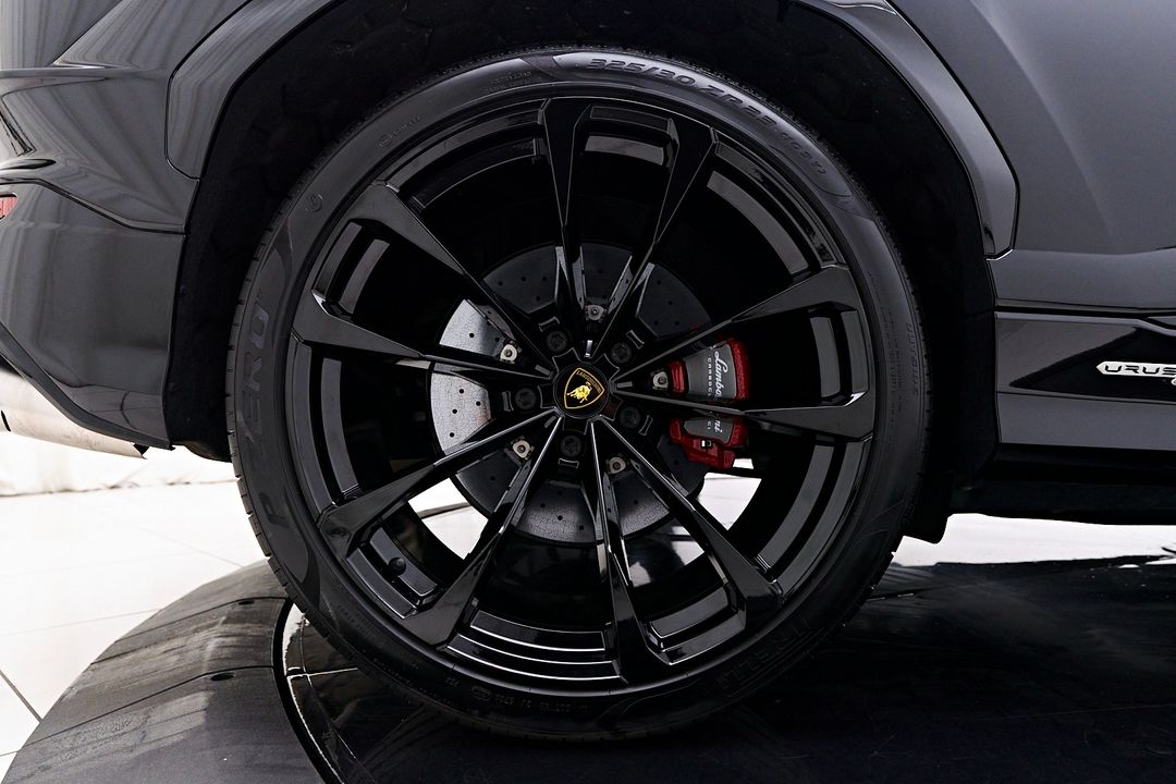 2024 Lamborghini Urus