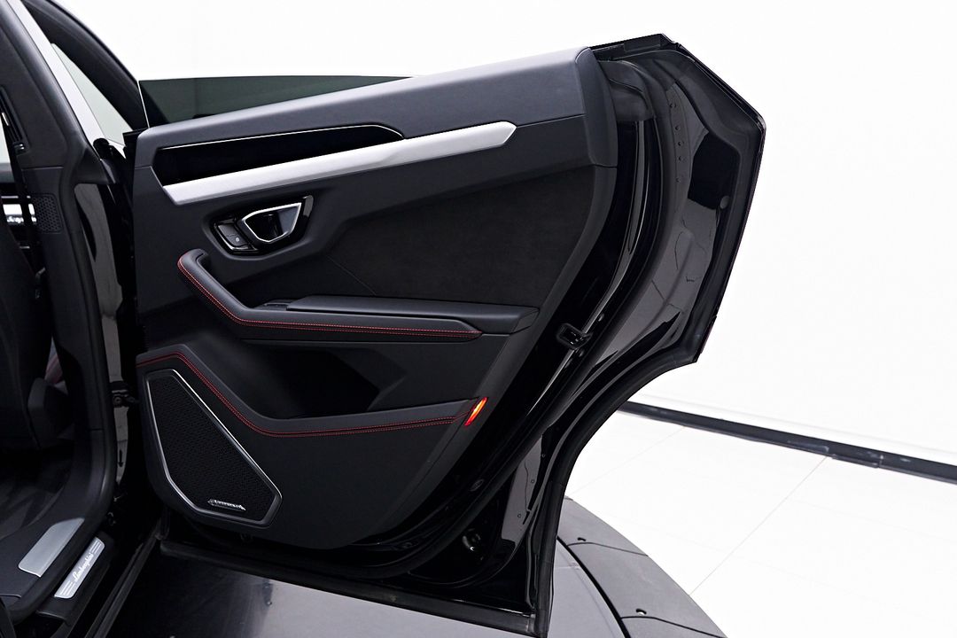 2024 Lamborghini Urus
