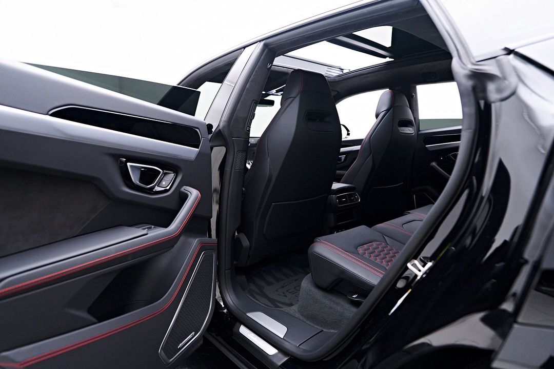 2024 Lamborghini Urus