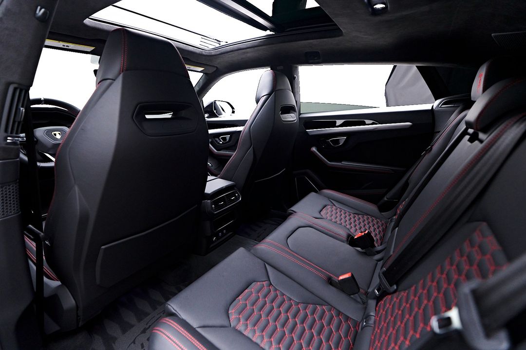 2024 Lamborghini Urus