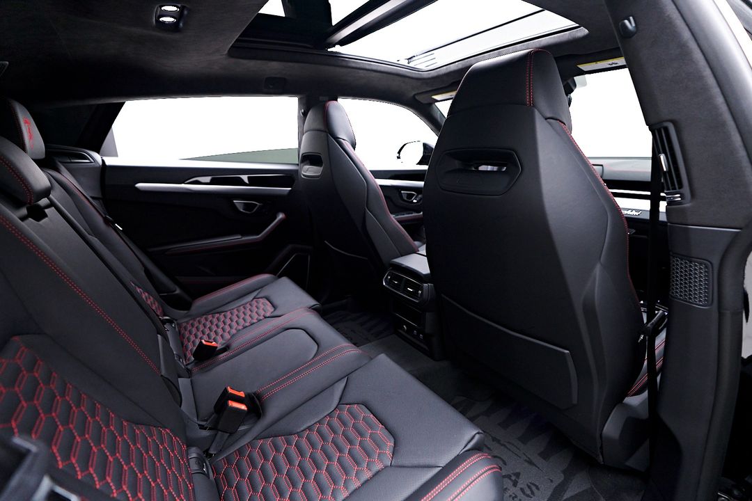 2024 Lamborghini Urus