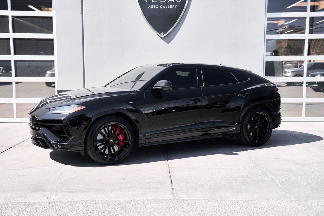 2024 Lamborghini Urus