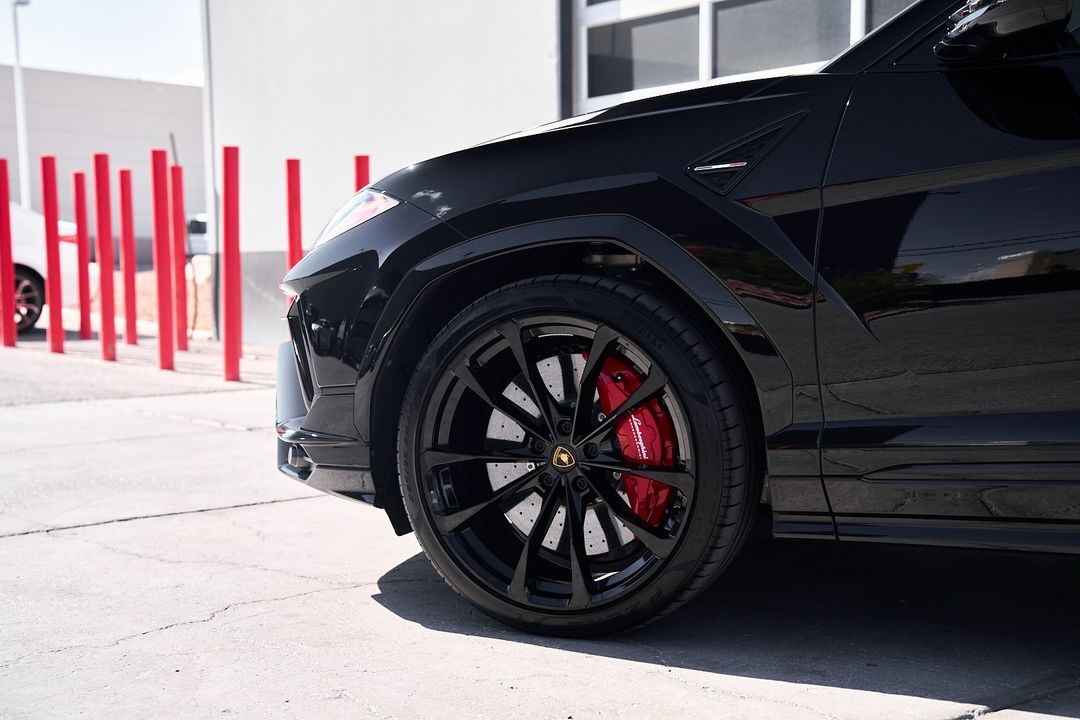 2024 Lamborghini Urus