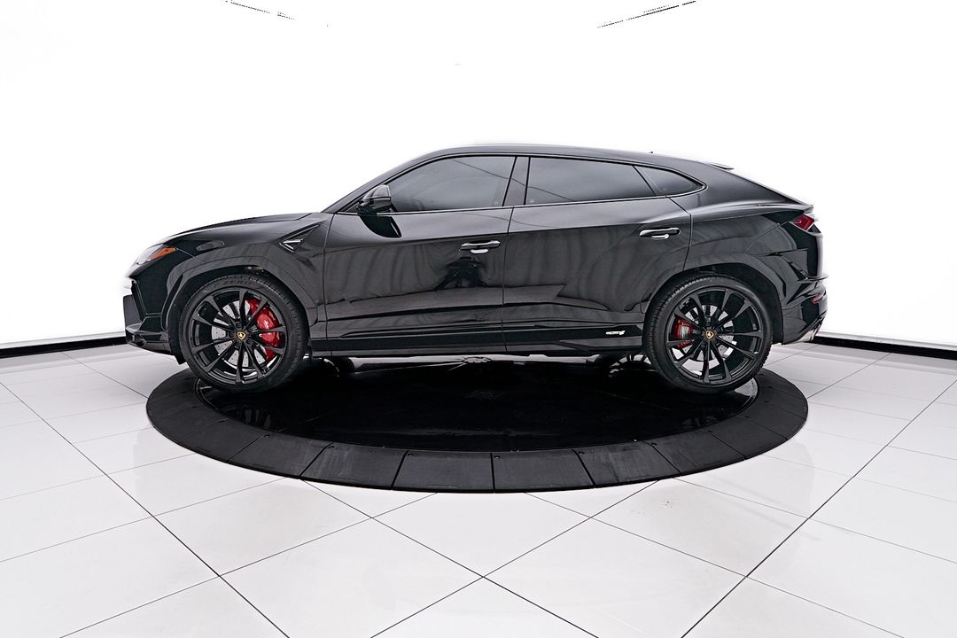 2024 Lamborghini Urus