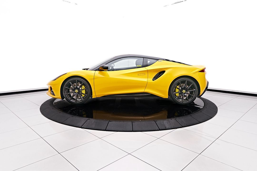 2025 Lotus Emira