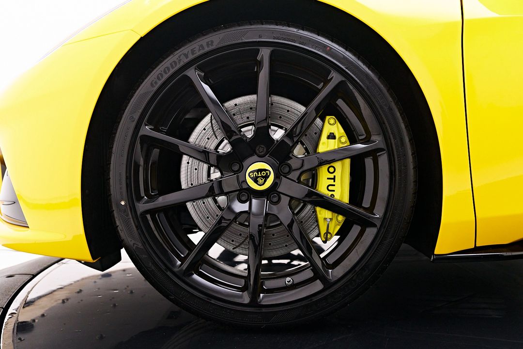 2025 Lotus Emira
