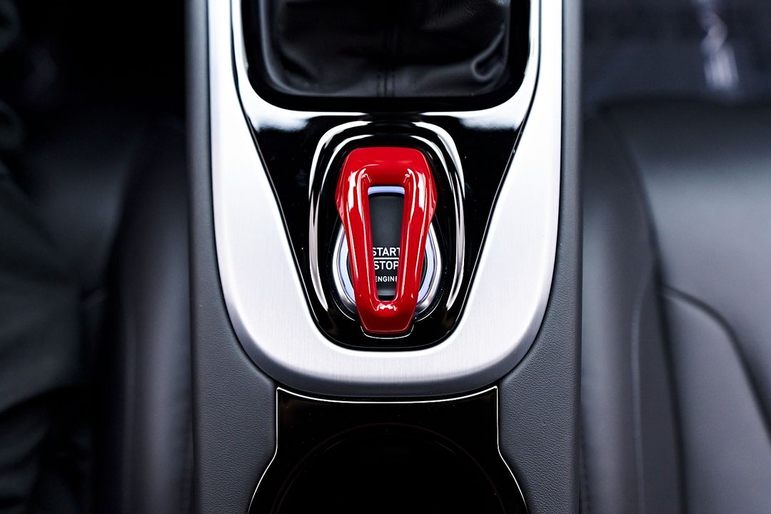 2025 Lotus Emira