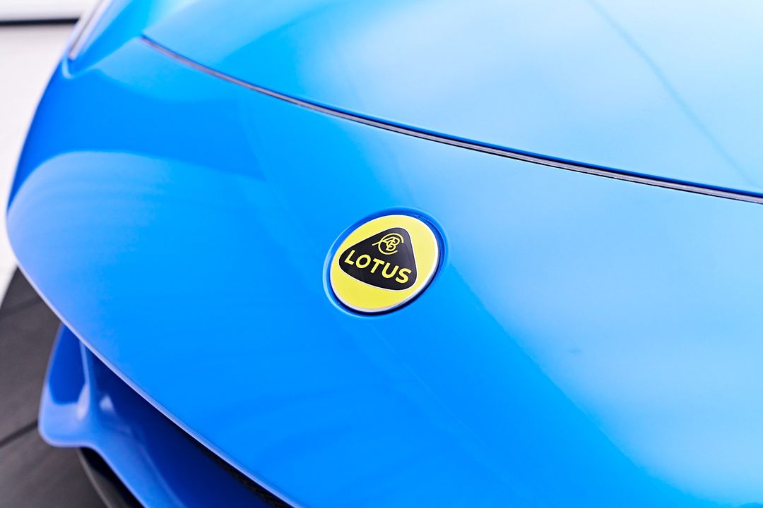 2025 Lotus Emira