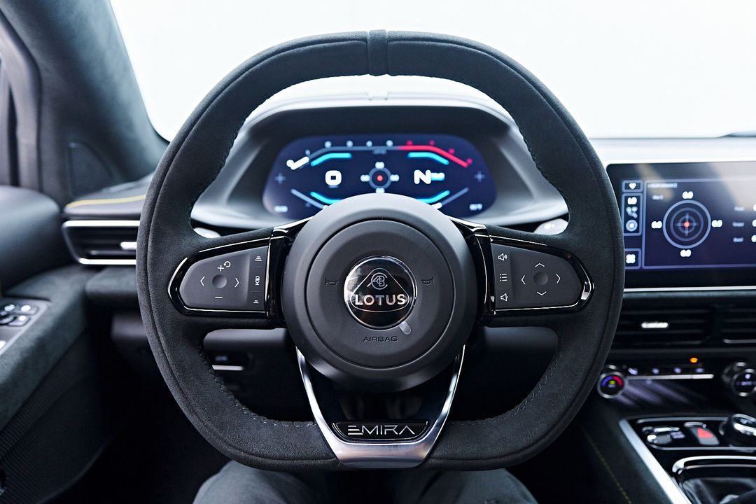 2025 Lotus Emira
