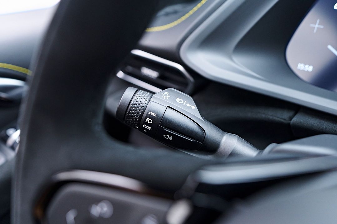 2025 Lotus Emira