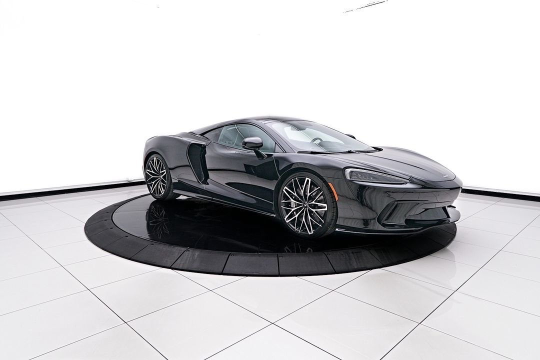 2021 McLaren GT