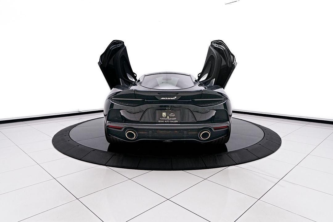 2021 McLaren GT