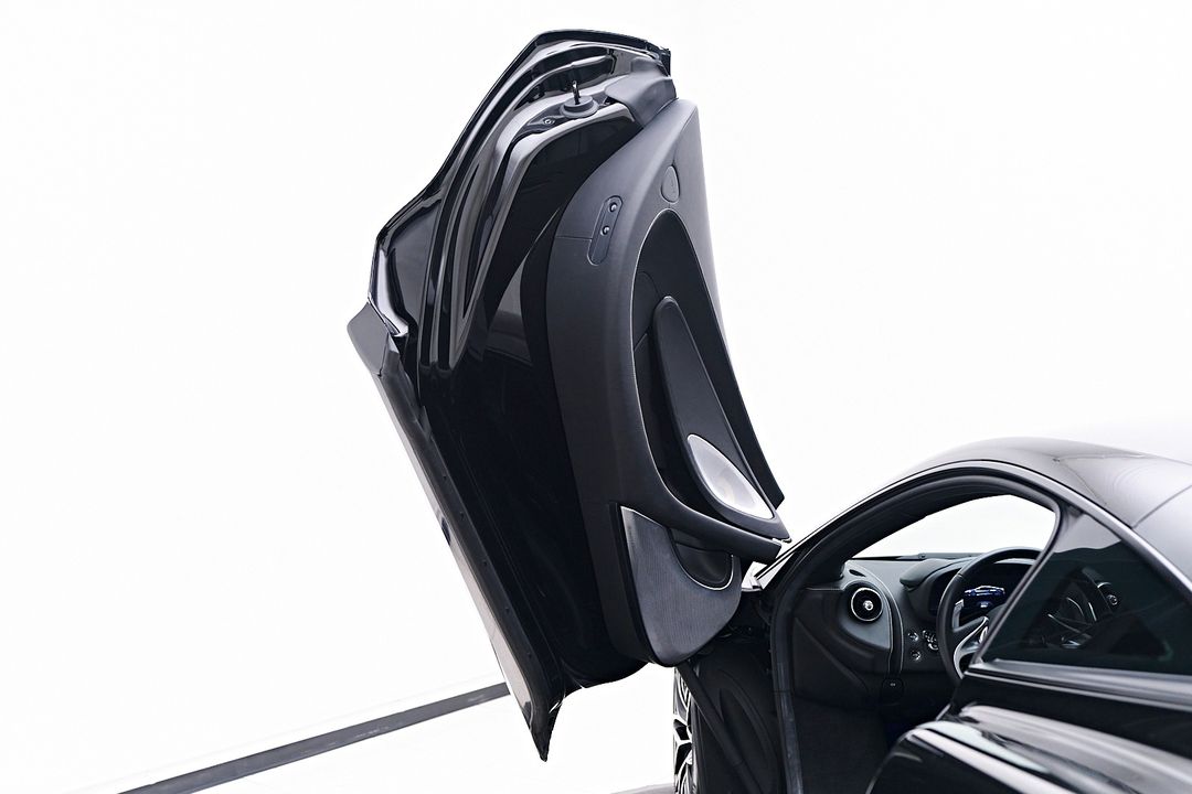 2021 McLaren GT
