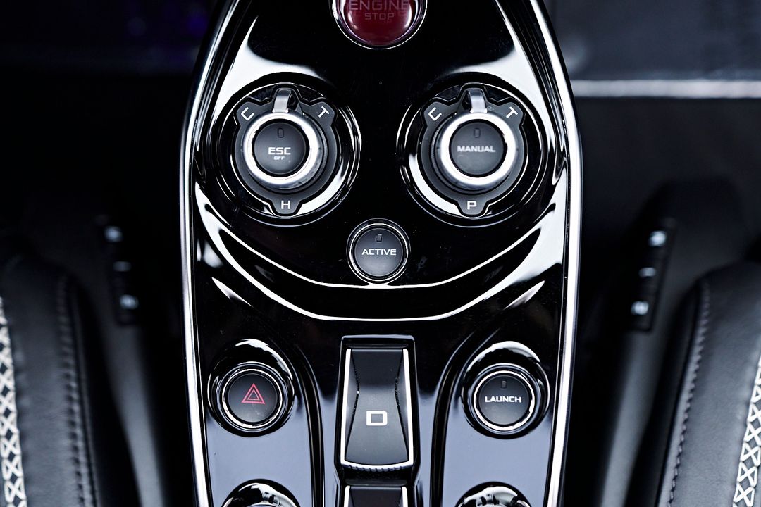 2021 McLaren GT
