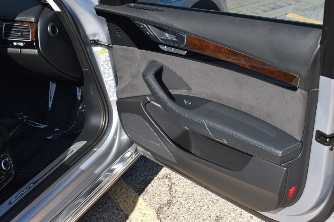 2015 Audi A8 L