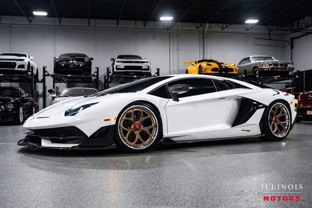 2019 Lamborghini Aventador