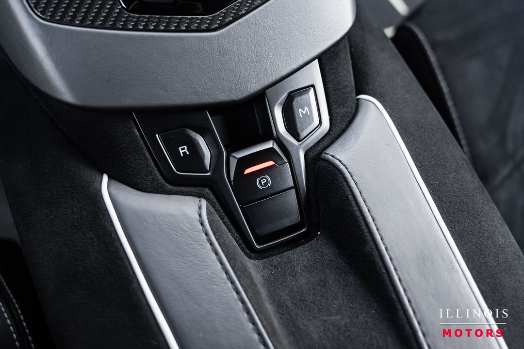 2019 Lamborghini Aventador