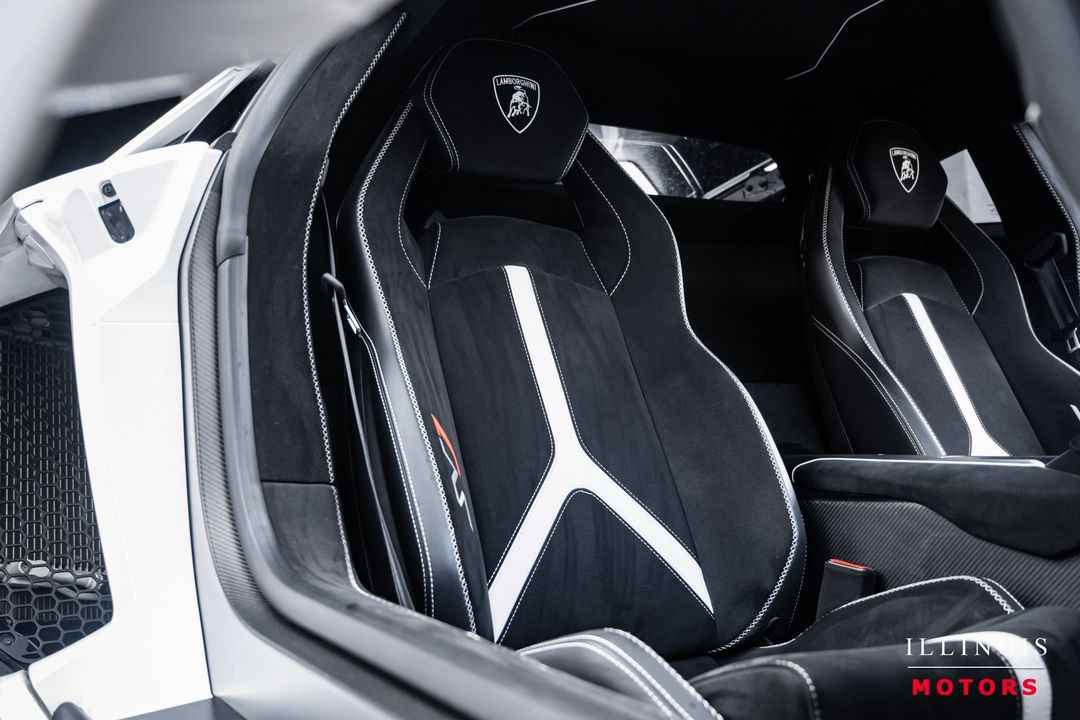 2019 Lamborghini Aventador