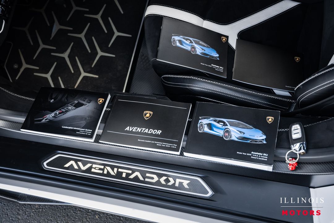 2019 Lamborghini Aventador