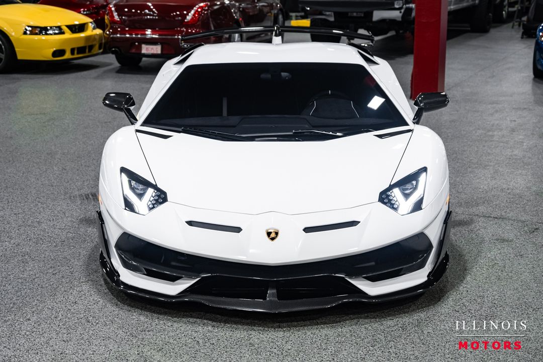 2019 Lamborghini Aventador