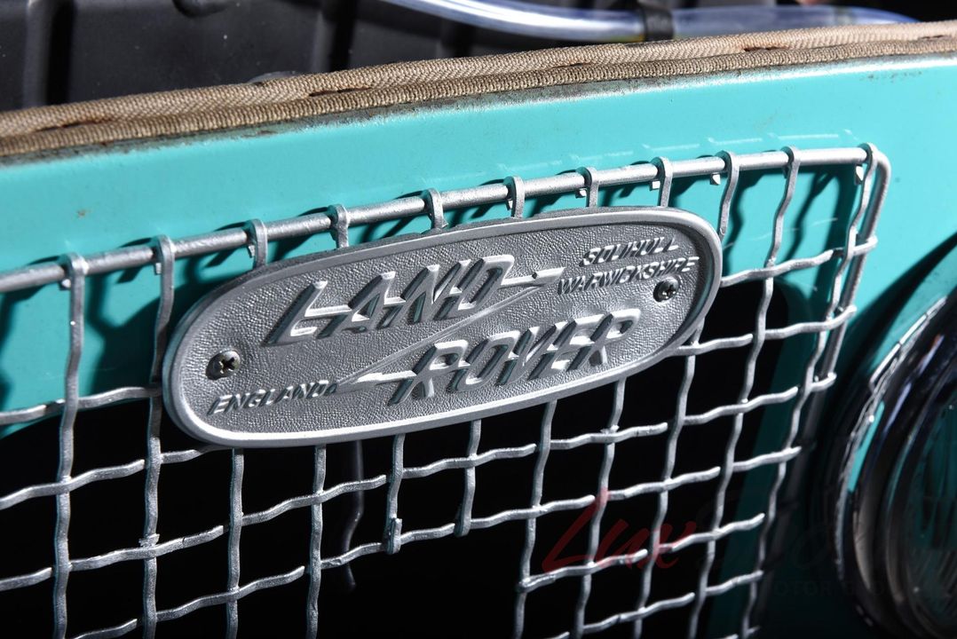 1967 Land Rover Safari