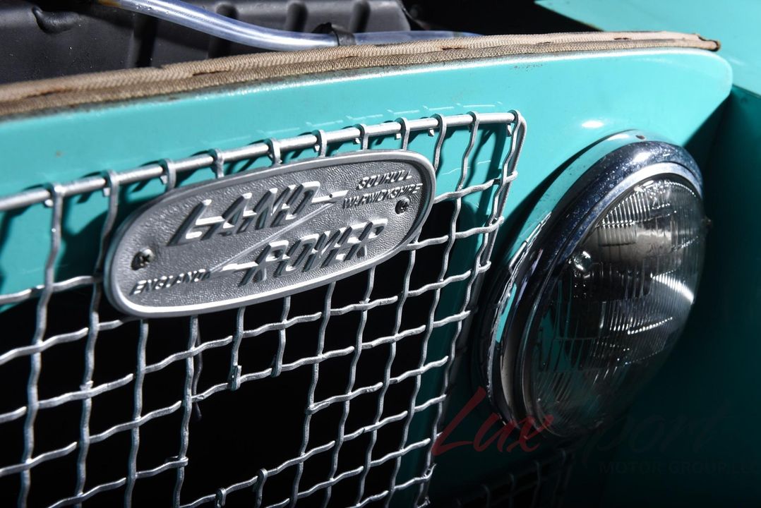 1967 Land Rover Safari