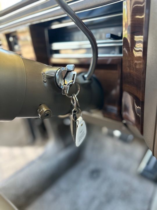 1986 Cadillac Fleetwood Brougham 5.0
