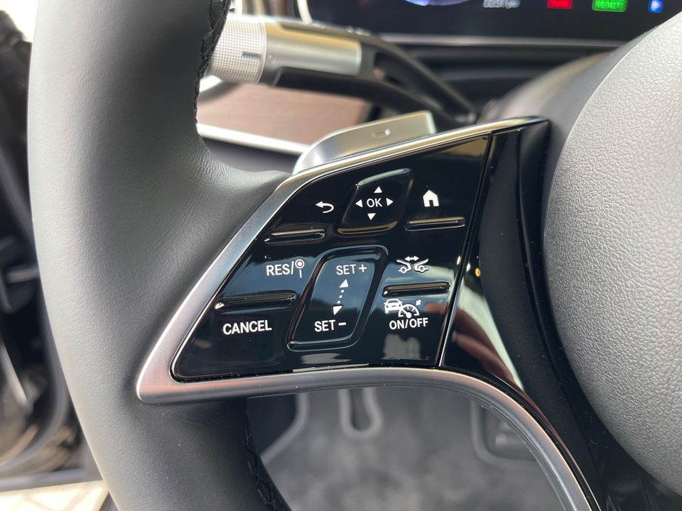 2022 Mercedes-Benz EQS 450 plus