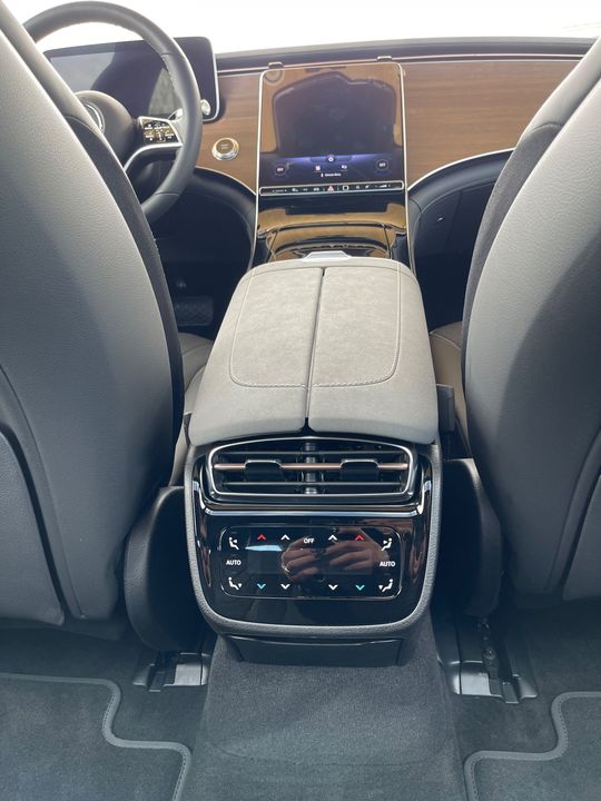 2022 Mercedes-Benz EQS 450 plus