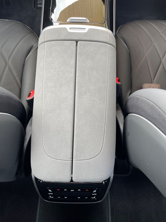 2022 Mercedes-Benz EQS 450 plus