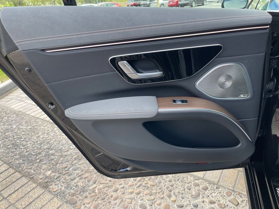 2022 Mercedes-Benz EQS 450 plus