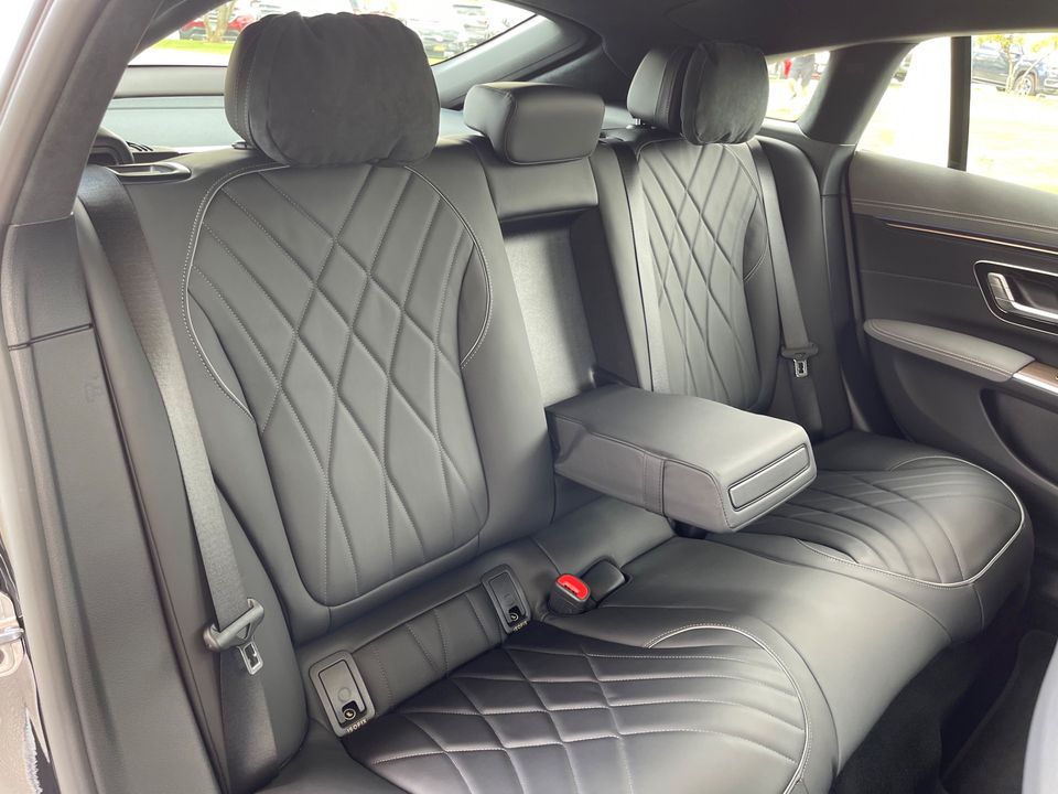 2022 Mercedes-Benz EQS 450 plus