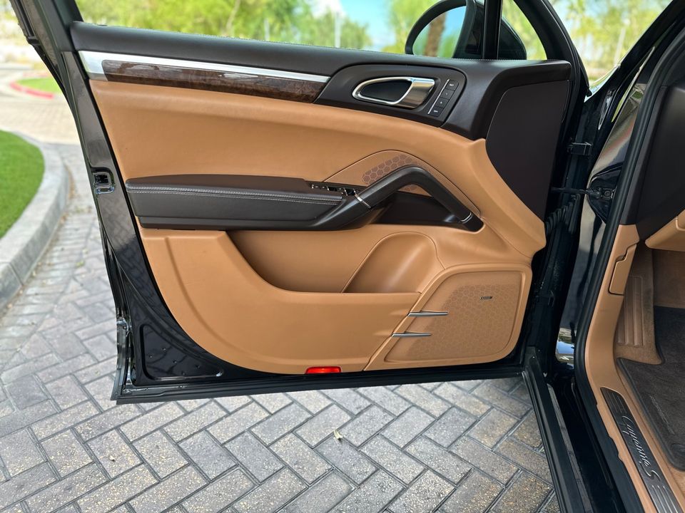 2011 Porsche Cayenne