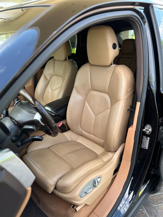 2011 Porsche Cayenne