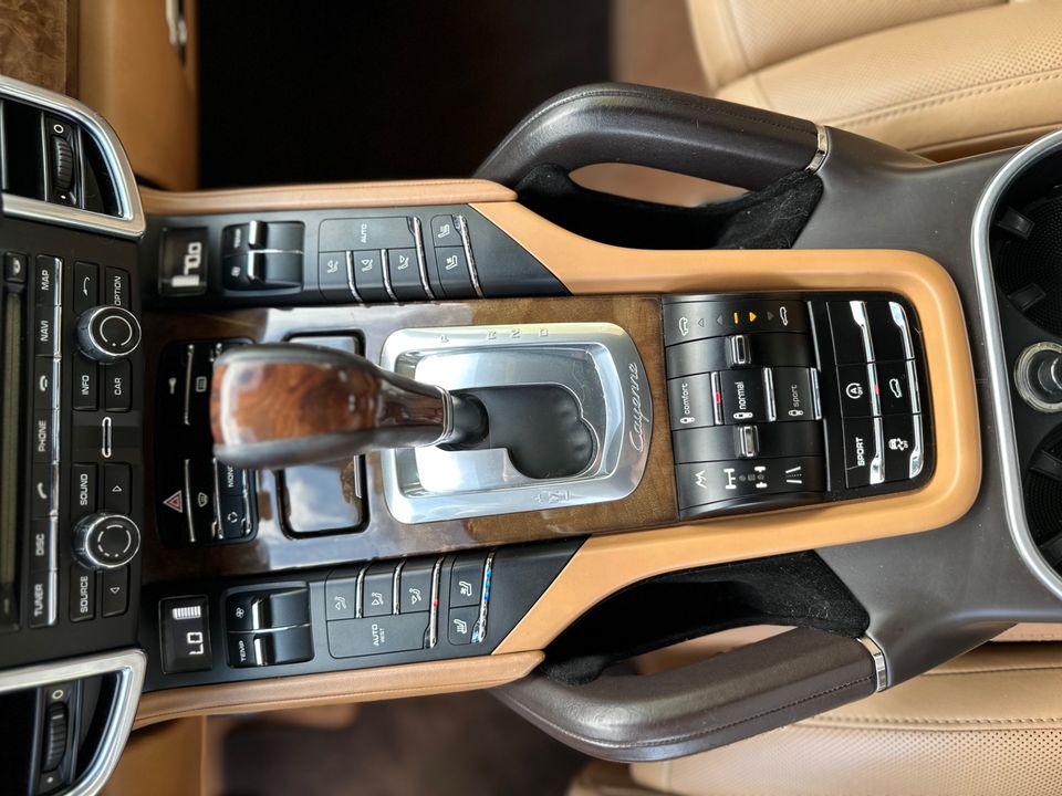 2011 Porsche Cayenne