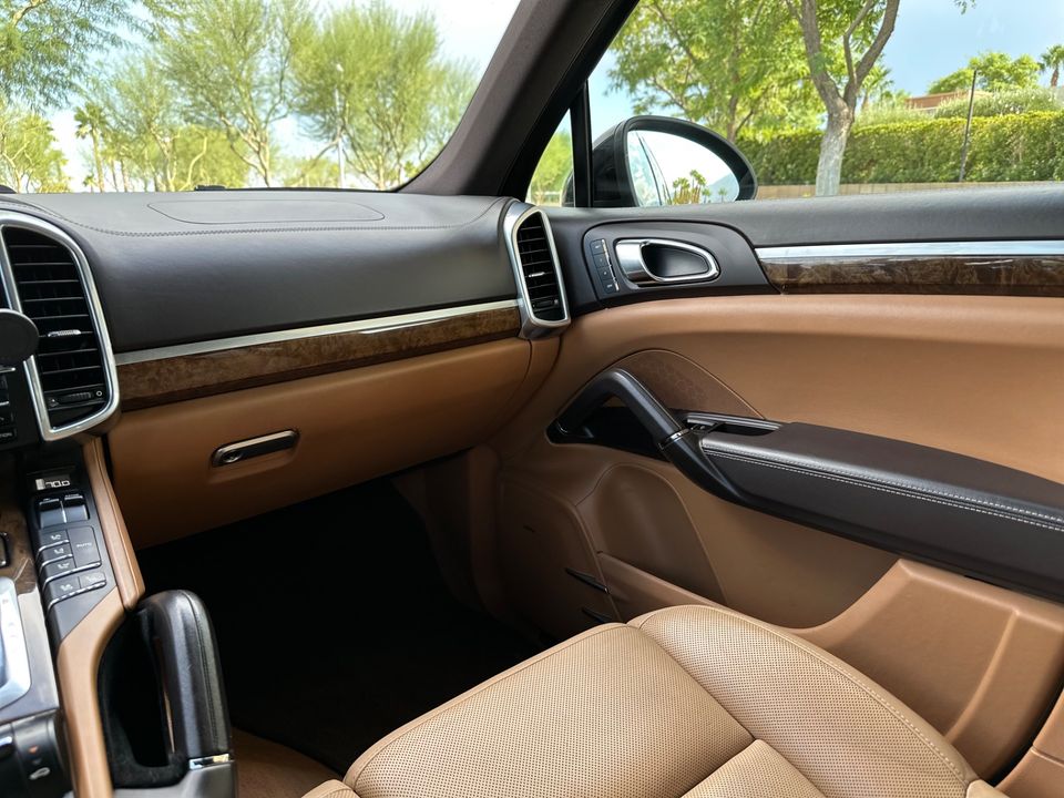 2011 Porsche Cayenne