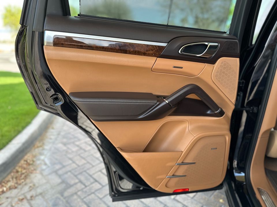 2011 Porsche Cayenne